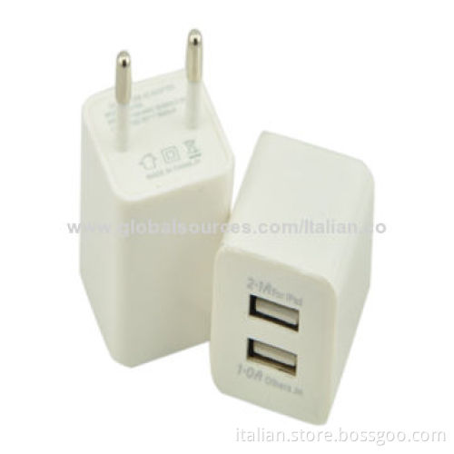 2.1 A double USB wall charger for iPhone and iPad
